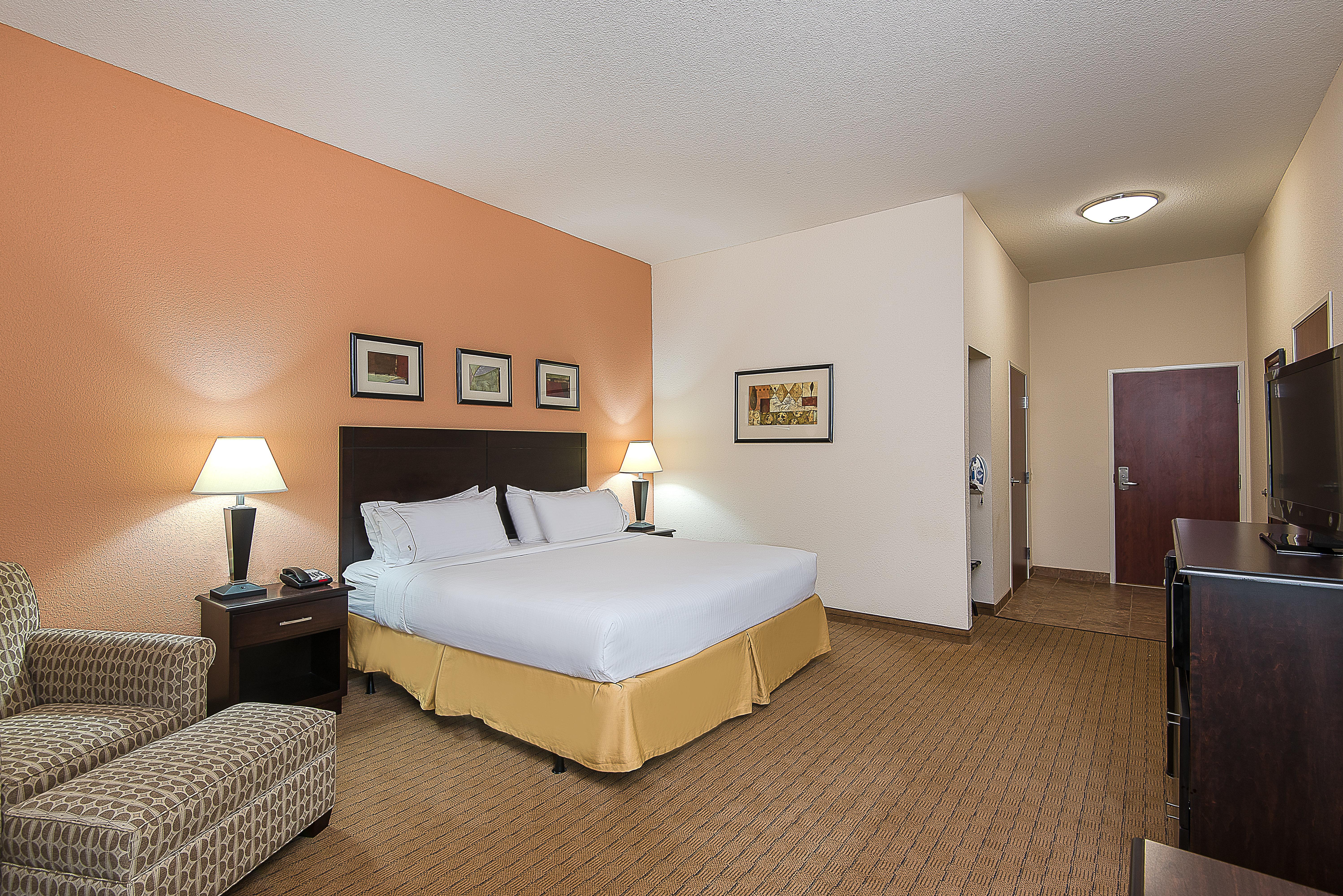 Holiday Inn Express And Suites Lafayette East By Ihg Exterior foto