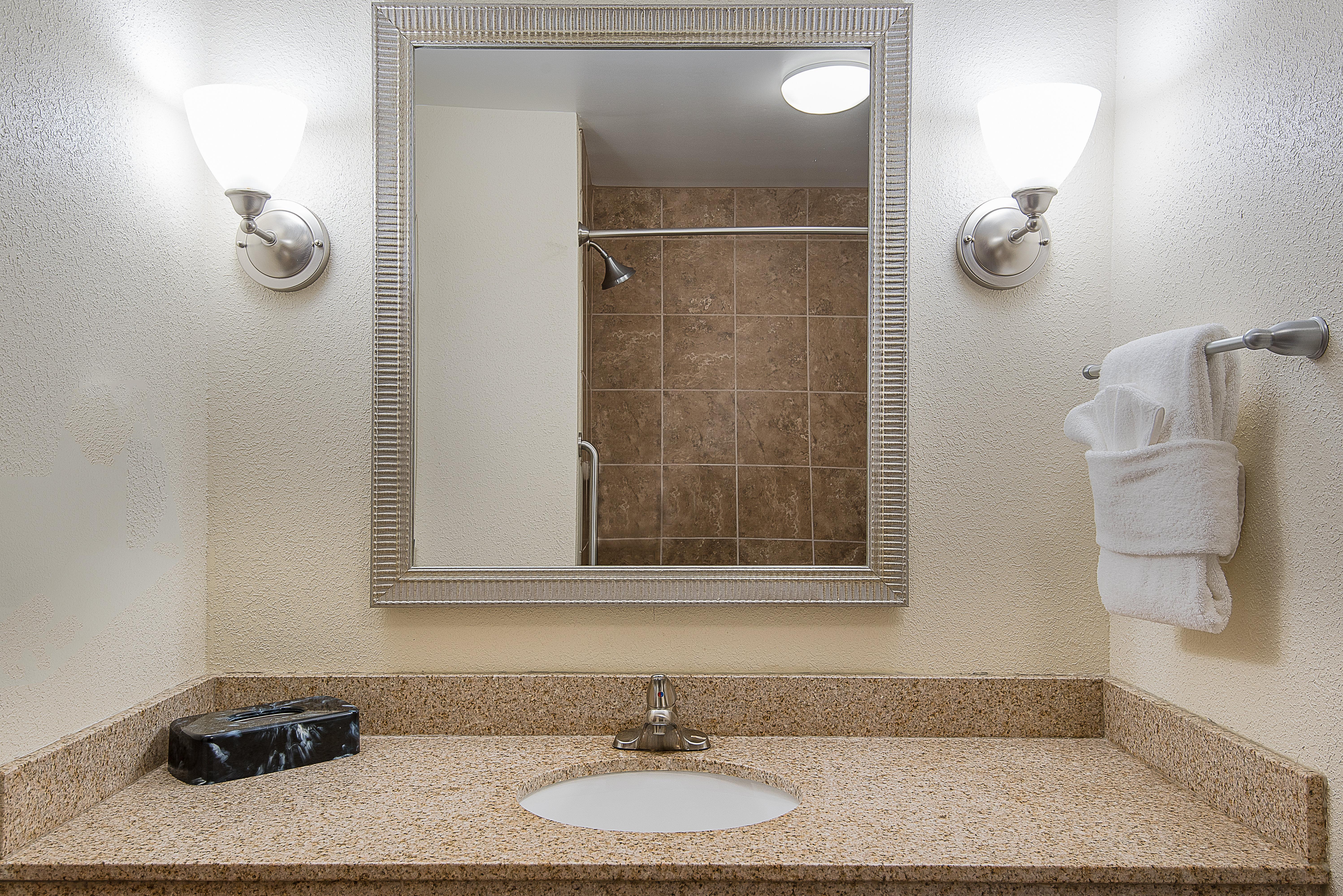 Holiday Inn Express And Suites Lafayette East By Ihg Exterior foto