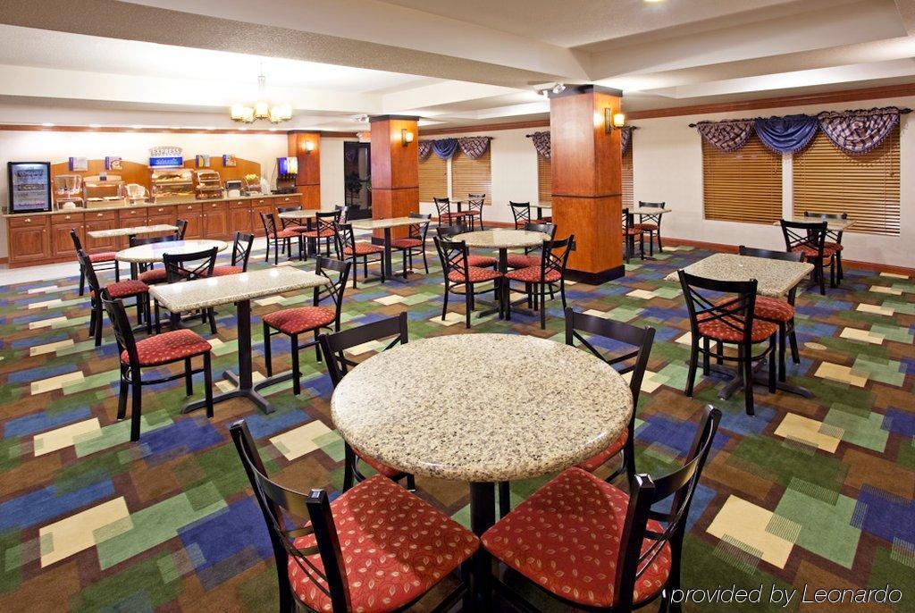 Holiday Inn Express And Suites Lafayette East By Ihg Exterior foto